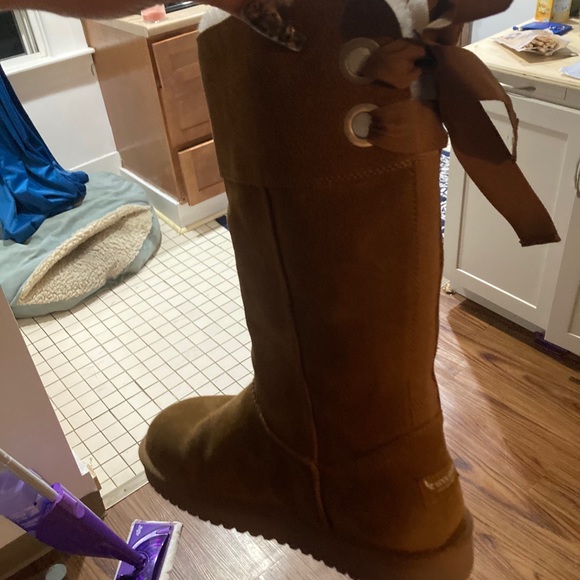 Tall Andrah Boot by Koolaburra by Ugg - Picture 4 of 5